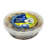 Пресервы. Сельдь тихоокеанская филе-кусочки слабосоленая в масле "Матье", ТМ "Лента"