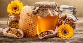 В Союзе пчеловодов рассказали, как выбрать настоящий мед 